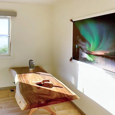 Laupstad Ii Holiday home *